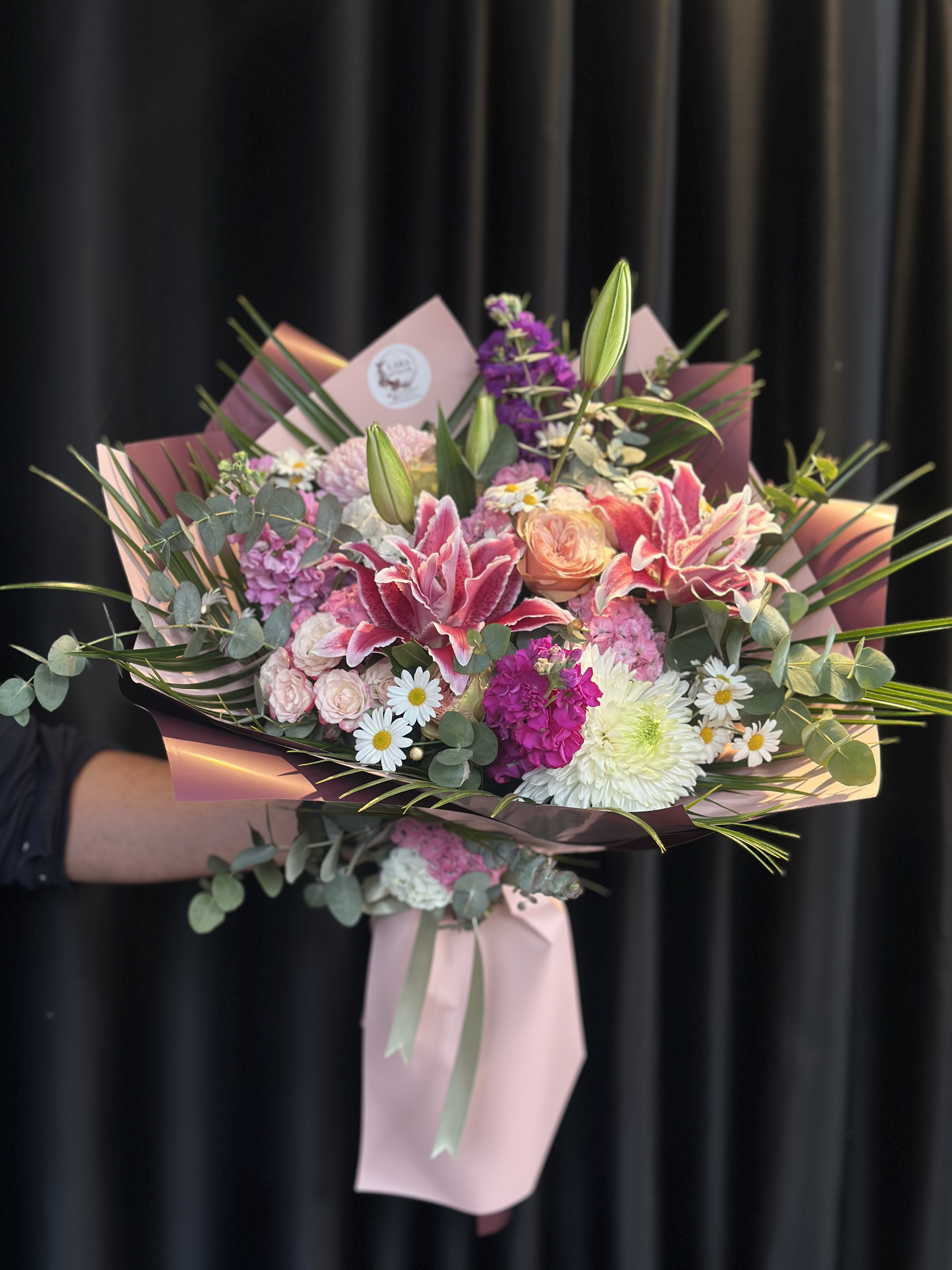 Pink Elegance – Lilyumlu Premium Buket ürün görseli 1